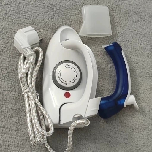 اتو مسافرتی (بخار) travel iron 877