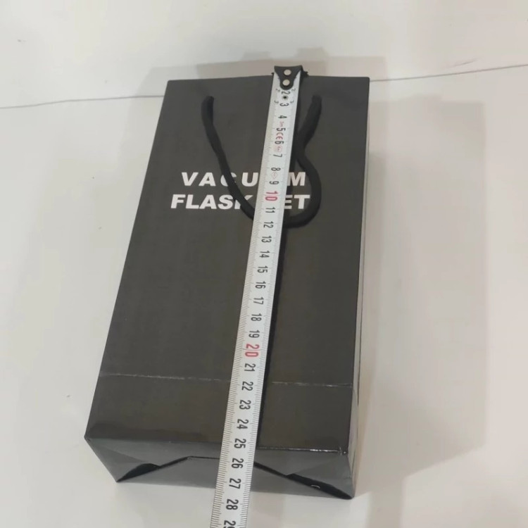 فلاسک مدل کادویی VACUUM FLASK SET گنجایش 0.5 لیتر به همراه 3 لیوان