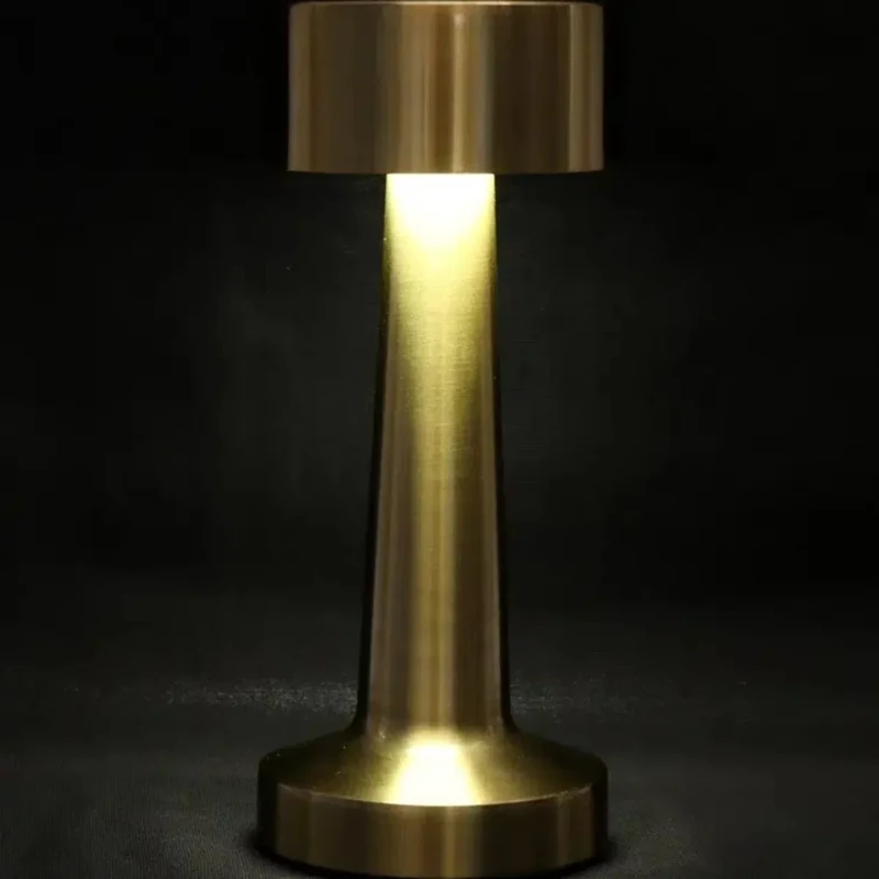 آباژور و چراغ خواب لمسی شارژی touch lamp