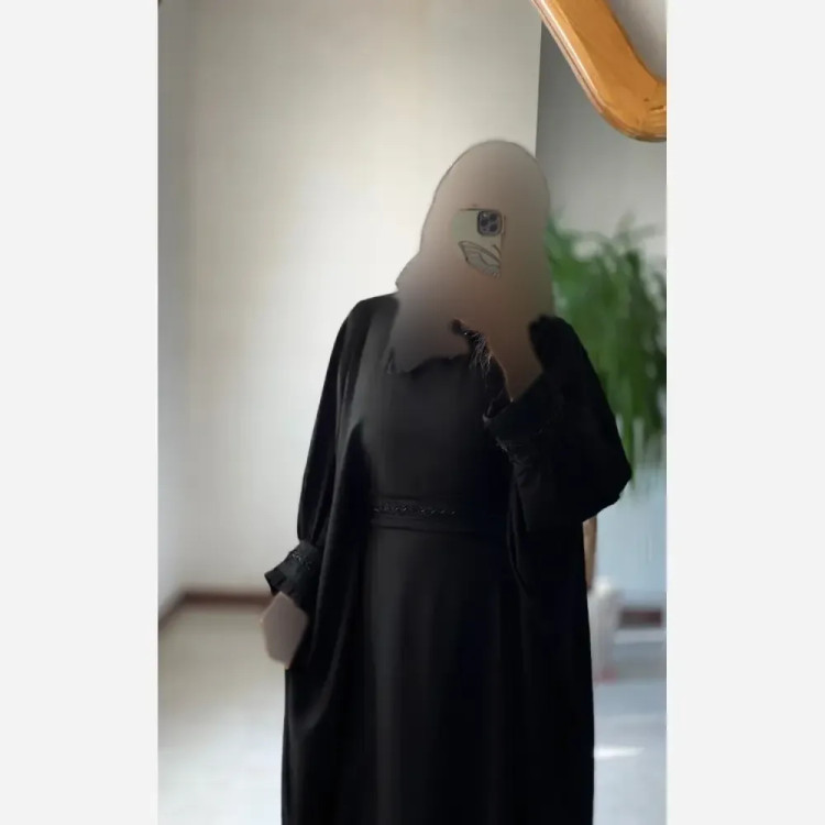 عبای زنانه مدل راحیل جنس الیزه درجه یک رنگ مشکی فری سایز