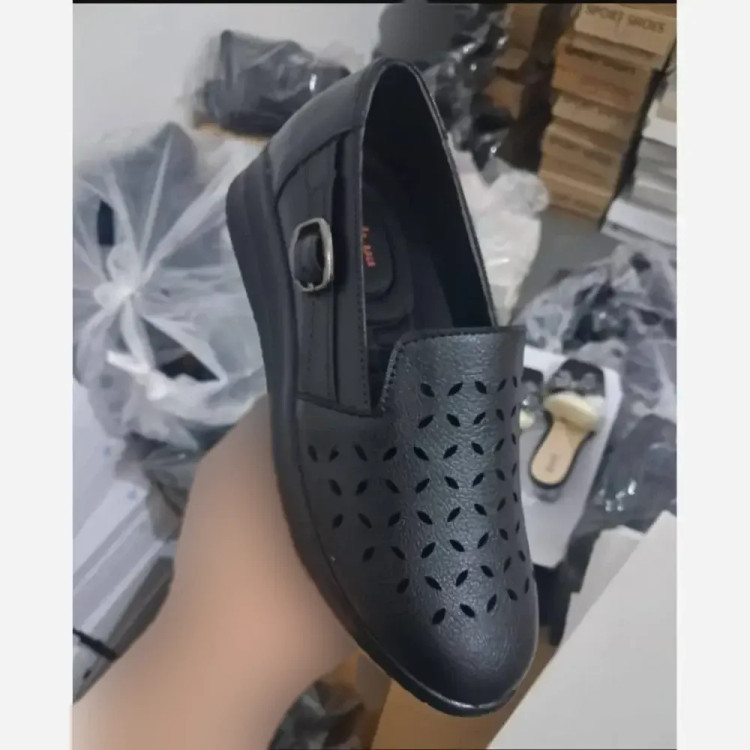 کفش اداری طبی زنانه مدل نیلوفر رویه چرم با زیره پیو وارداتی سایز 37 تا 40