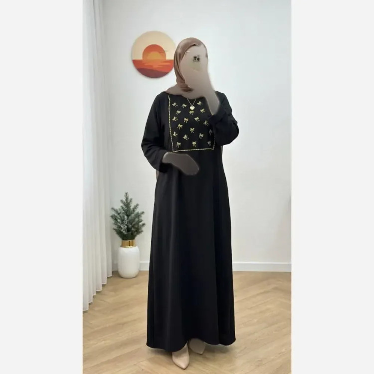 کفتان زنانه گلدوزی شده جنس شانتون رنگ مشکی فری سایز