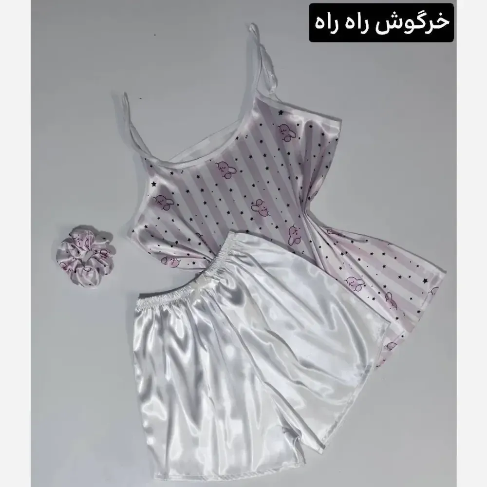 ست فانتزی تاپ و شورتک ساتن الیکس خارجی به همراه اسکرانچی فری سایز تا 44
