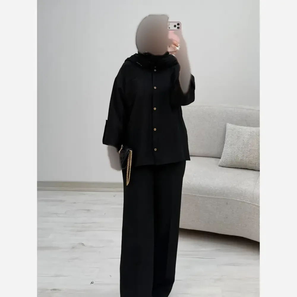 شومیز زنانه محرمی مدل بارانا جنس صوفیا رنگ مشکی فری سایز 38 تا 46