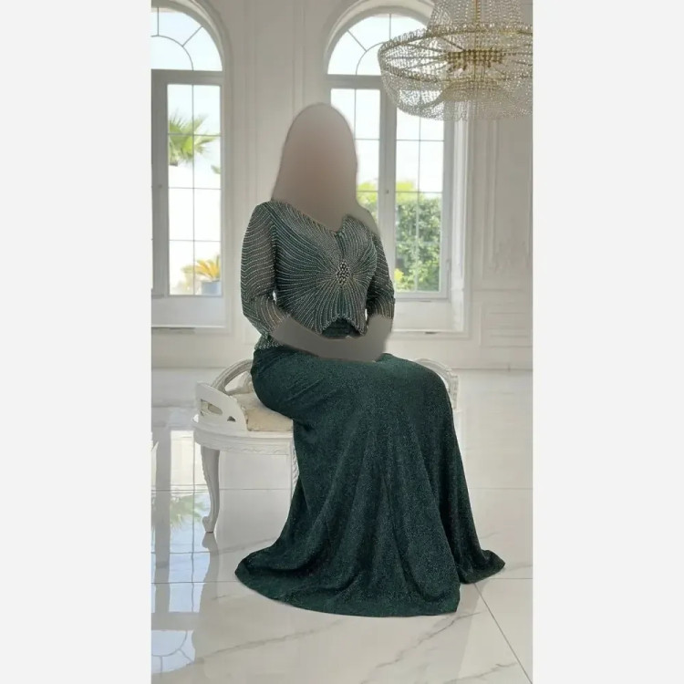 پیراهن ماکسی مجلسی زنانه سایز بزرگ مدل دامن ماهی دنبالهدار با کاپ سینه و تزئینات نگین و مروارید