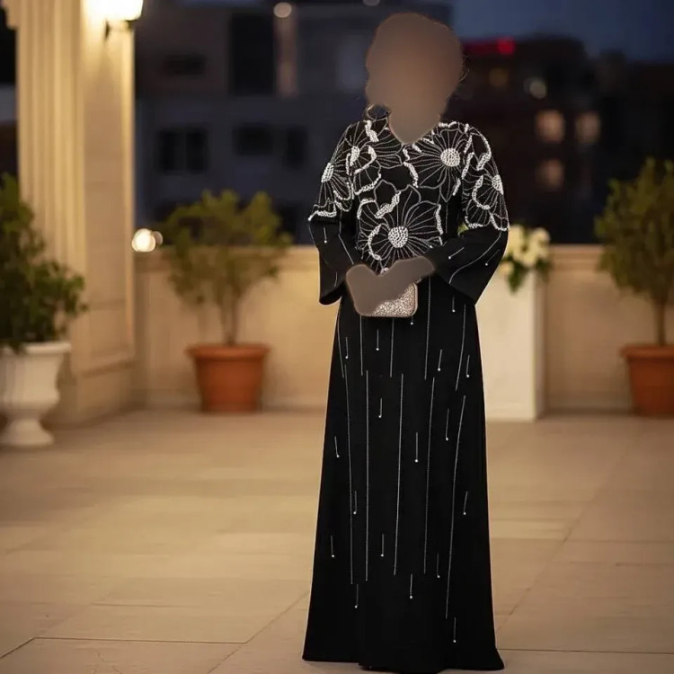 پیراهن ماکسی مجلسی زنانه بیگ سایز مدل فانوس کرپ دالقیچ مشکی نگیندار