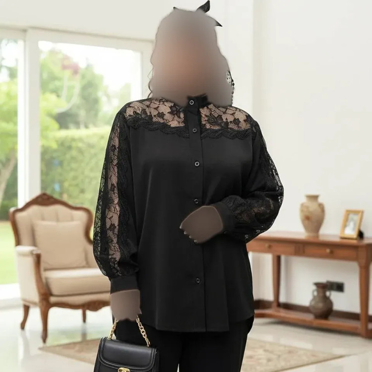 شومیز زنانه کرپ الیزه مشکی دکمهدار با خرجکار نوار قلاببافی و تور سایز بزرگ