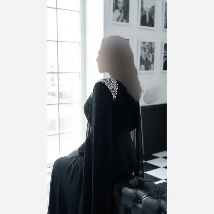 پیراهن مجلسی زنانه حریر مشکی سنگدوزی شده آستین دار سایز بزرگ