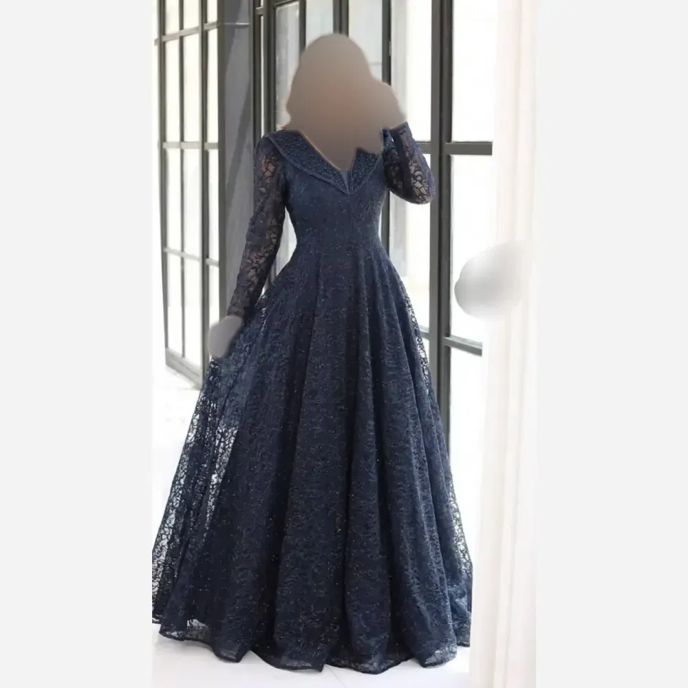 پیراهن مجلسی زنانه مدل سایه گیپور دانتل سنگدوزی شده کاپدار قد 155 سایز 40 تا 52