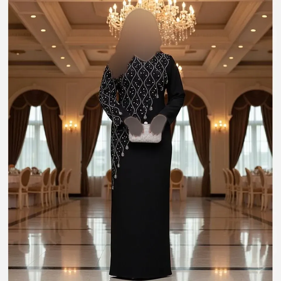 ماکسی مجلسی زنانه بیگ سایز کرپ دالقیچ مشکی نگیندار سایز بزرگ