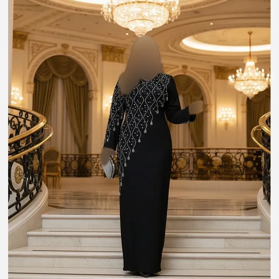 ماکسی مجلسی زنانه بیگ سایز کرپ دالقیچ مشکی نگیندار سایز بزرگ