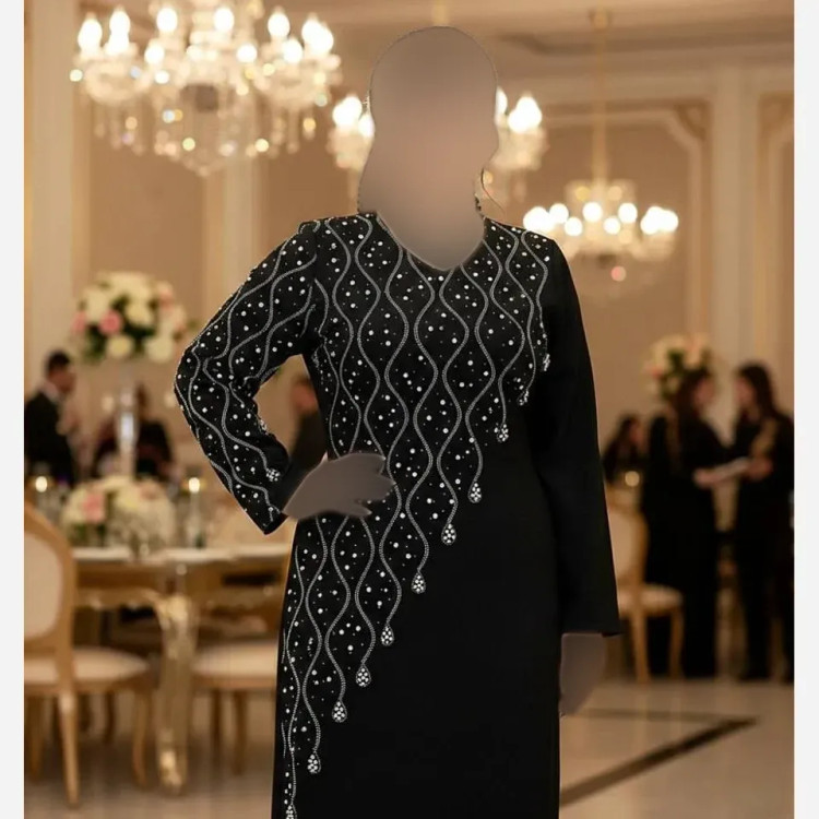 ماکسی مجلسی زنانه بیگ سایز کرپ دالقیچ مشکی نگیندار سایز بزرگ