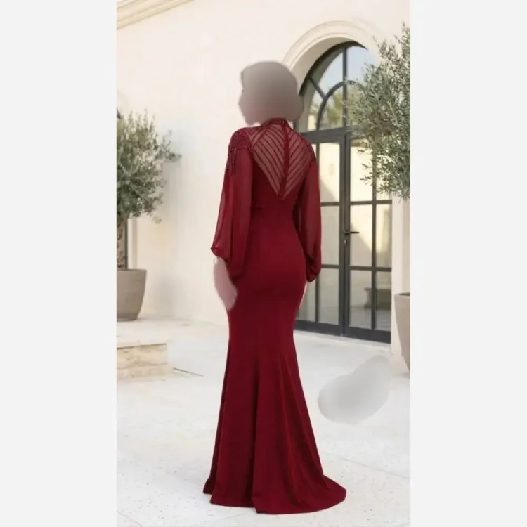 پیراهن ماکسی زنانه مجلسی کرپ دالقیچ سنگدوزی شده مشکی با کاپ سینه