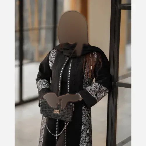 پیراهن زنانه مشکی محرمی مدل بانو صنم جنس تافته و سوپر بنگال سایز فری 38 تا 48 قد 118 سانت