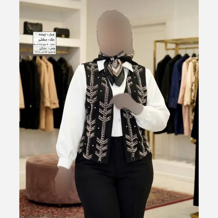 جلیقه زنانه مجلسی مدل زیبنده جنس سوپر مازراتی مشکی نگیندار سایز 38 تا 54