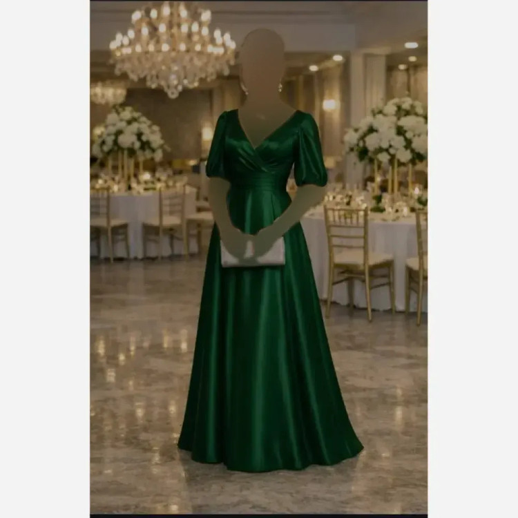 پیراهن زنانه مدل مهسا جنس ساتن امریکایی قد 150