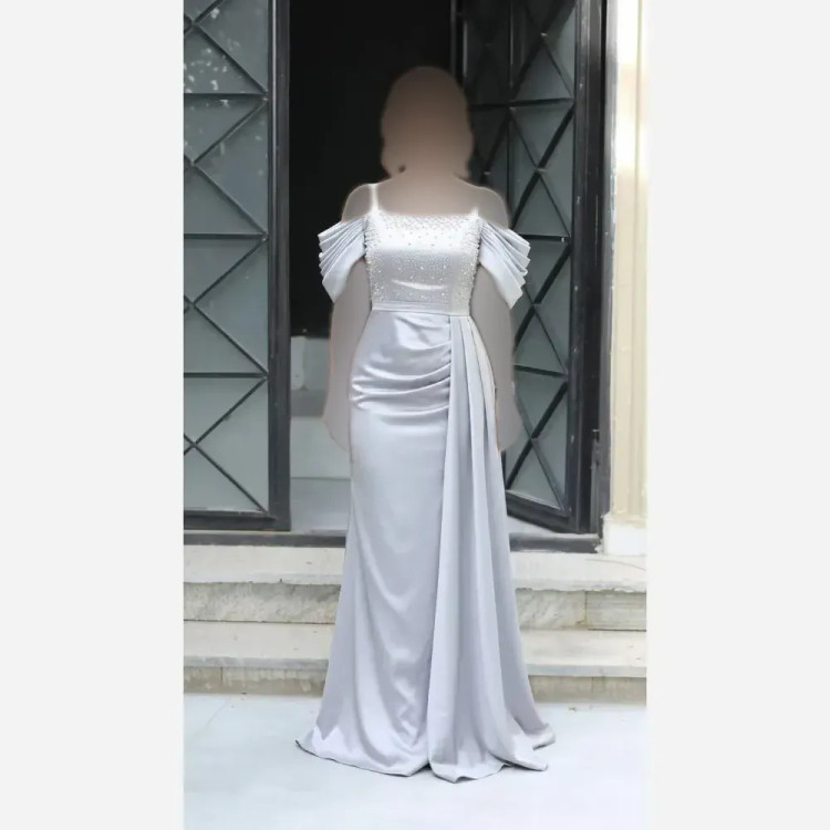 پیراهن مجلسی زنانه مدل صدف جنس ساتن ال ایکس قد 150