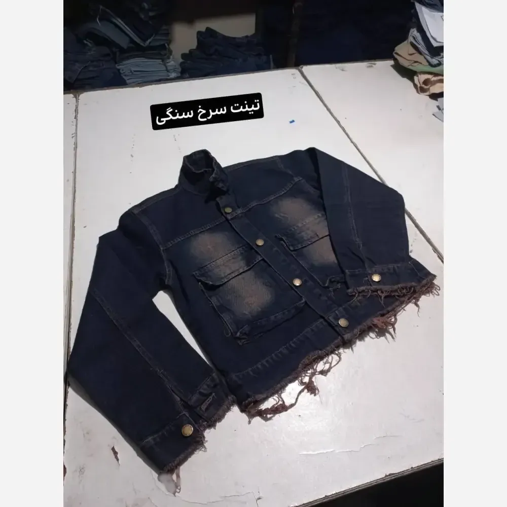 کت جین کوتاه زنانه مدل تینتدار در دو رنگ آبی دریایی و سرخ سنگی