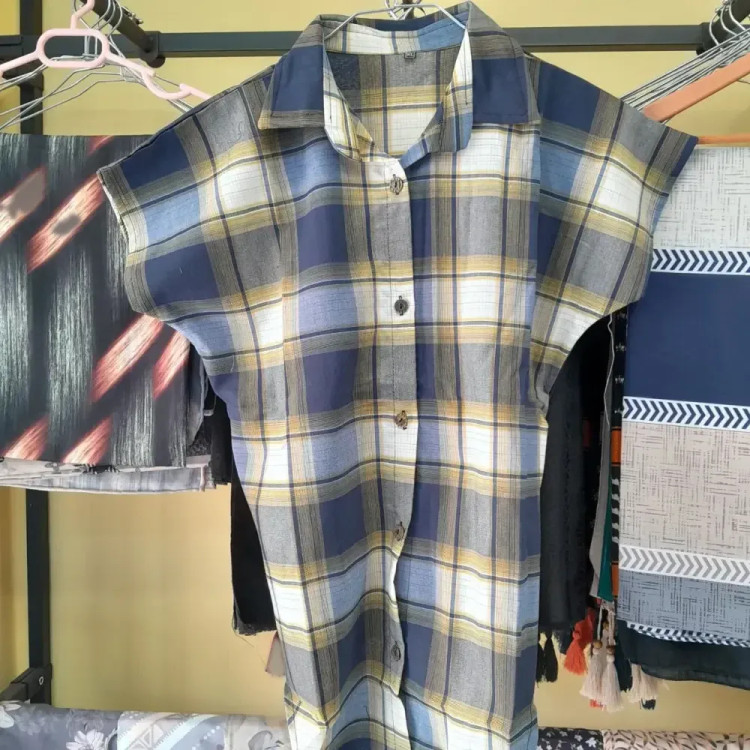 شومیز زنانه مدل گرهی چهارخونه نخی مناسب سایز لارج و ایکس لارج