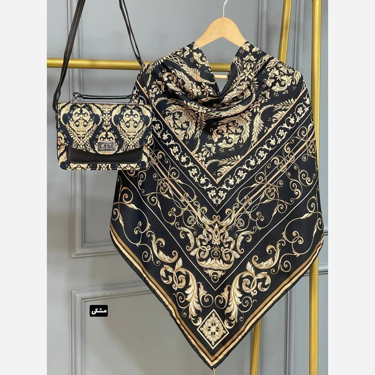 ست کیف و روسری الیزابت مدل مخمل و چرم صنعتی با روسری نخی منگولهدار