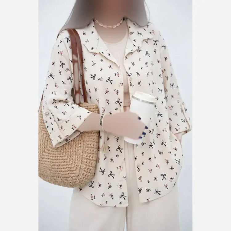 شومیز گلدار پاپیونی جنس ینزی درجه یک فری سایز