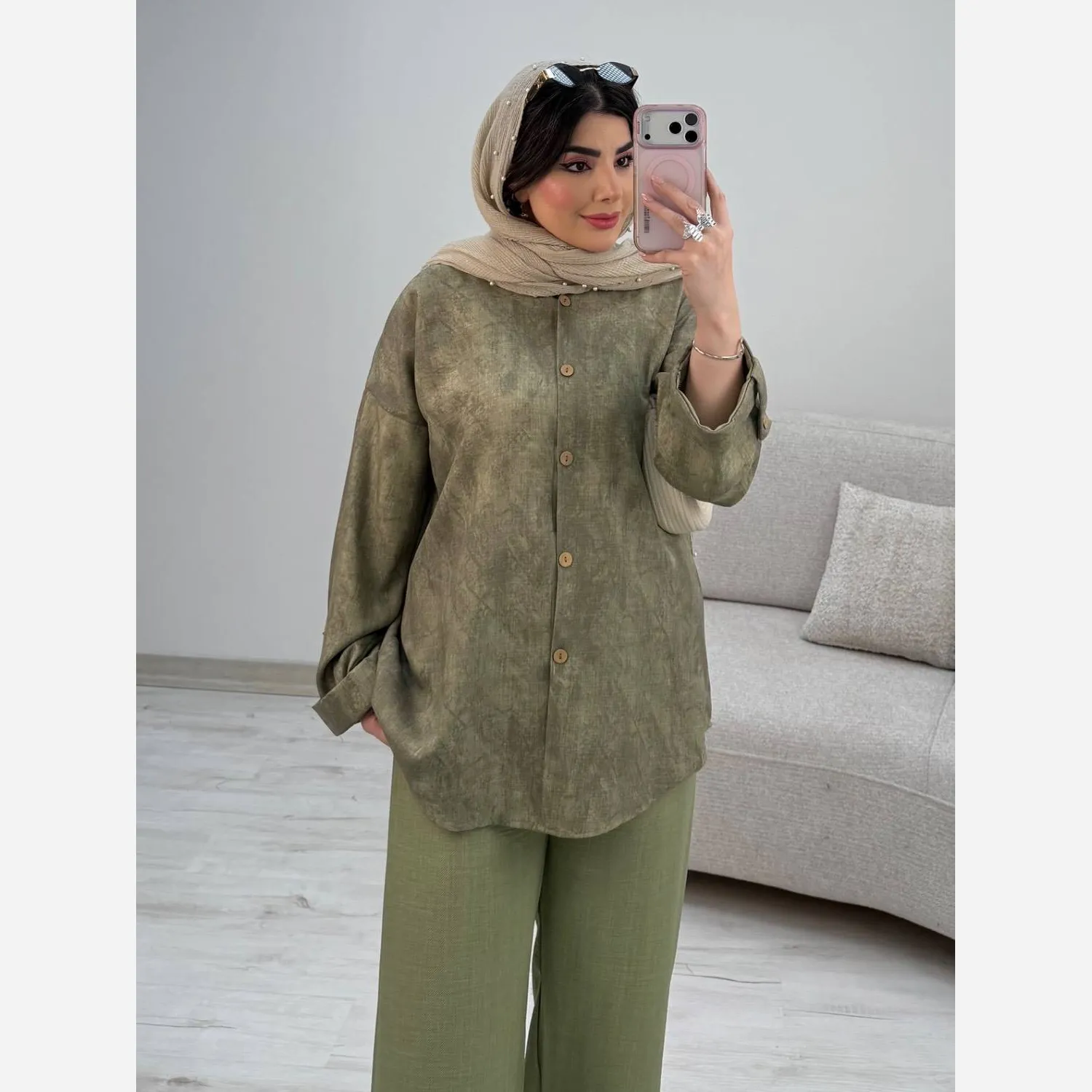 ست شومیز و شلوار زنانه مدل شقایق جنس شانتون سایز فری 38 تا 46