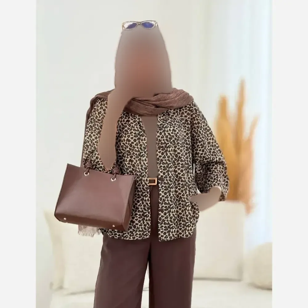 شومیز گره ای نیکی جنس پری درجه یک خنک و سبک فری سایز